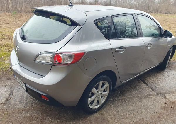 Mazda 3 cena 15500 przebieg: 215208, rok produkcji 2009 z Sokółka małe 137